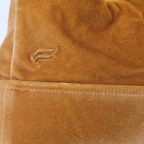 Fabletics Oasis Twist Front Gold Velour Twist Sports Bra L Luxe Activewear Top - Picture 4 of 7